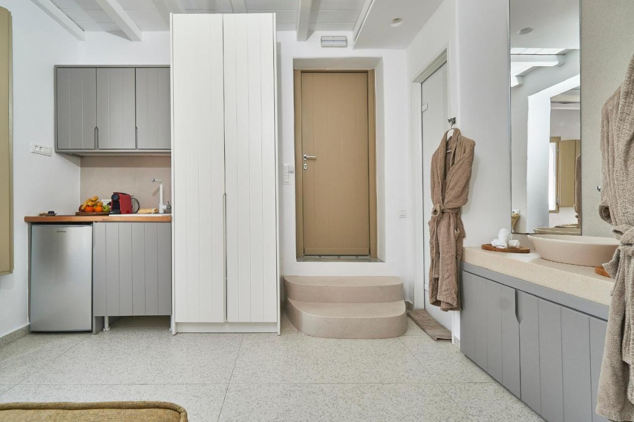 Due Mari Mykonos Hotel Agios Ioannis Diakoftis ภายนอก รูปภาพ